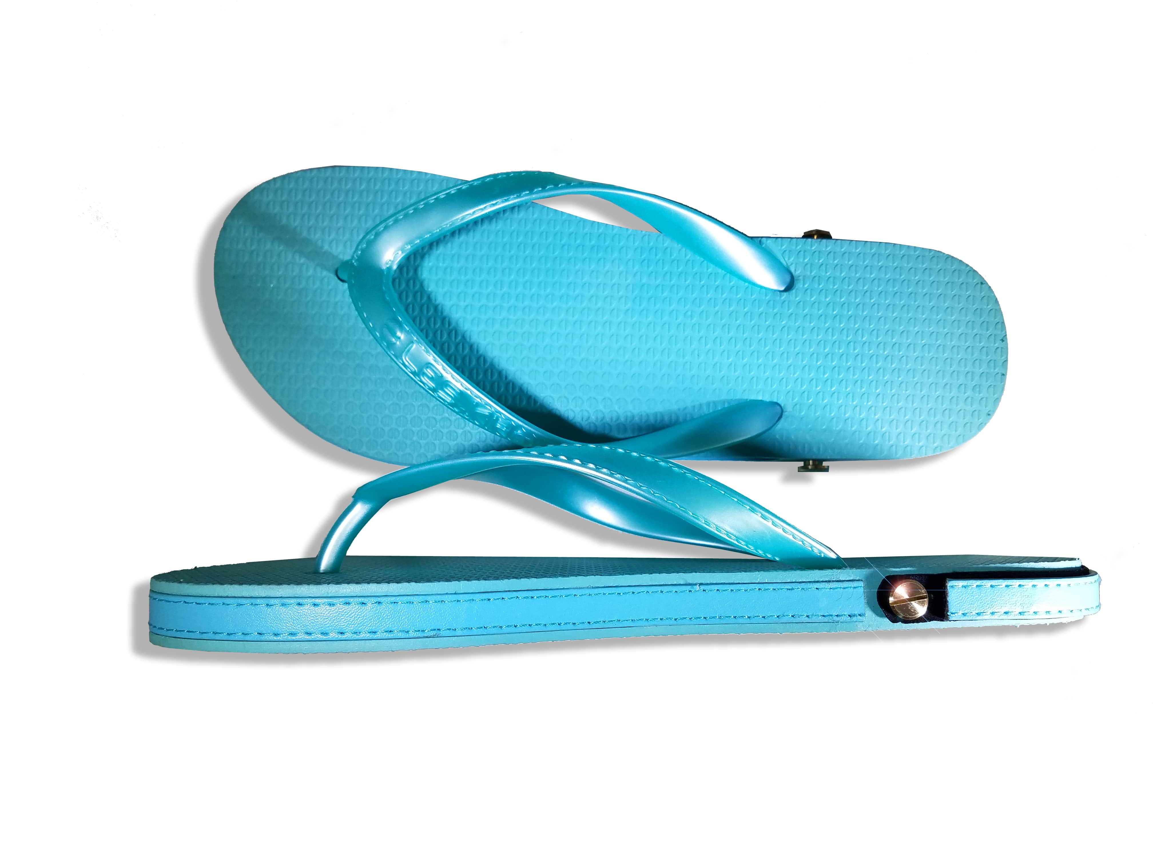 Les_Krews_Leather_Collection_Turquoise_02_Product_Image